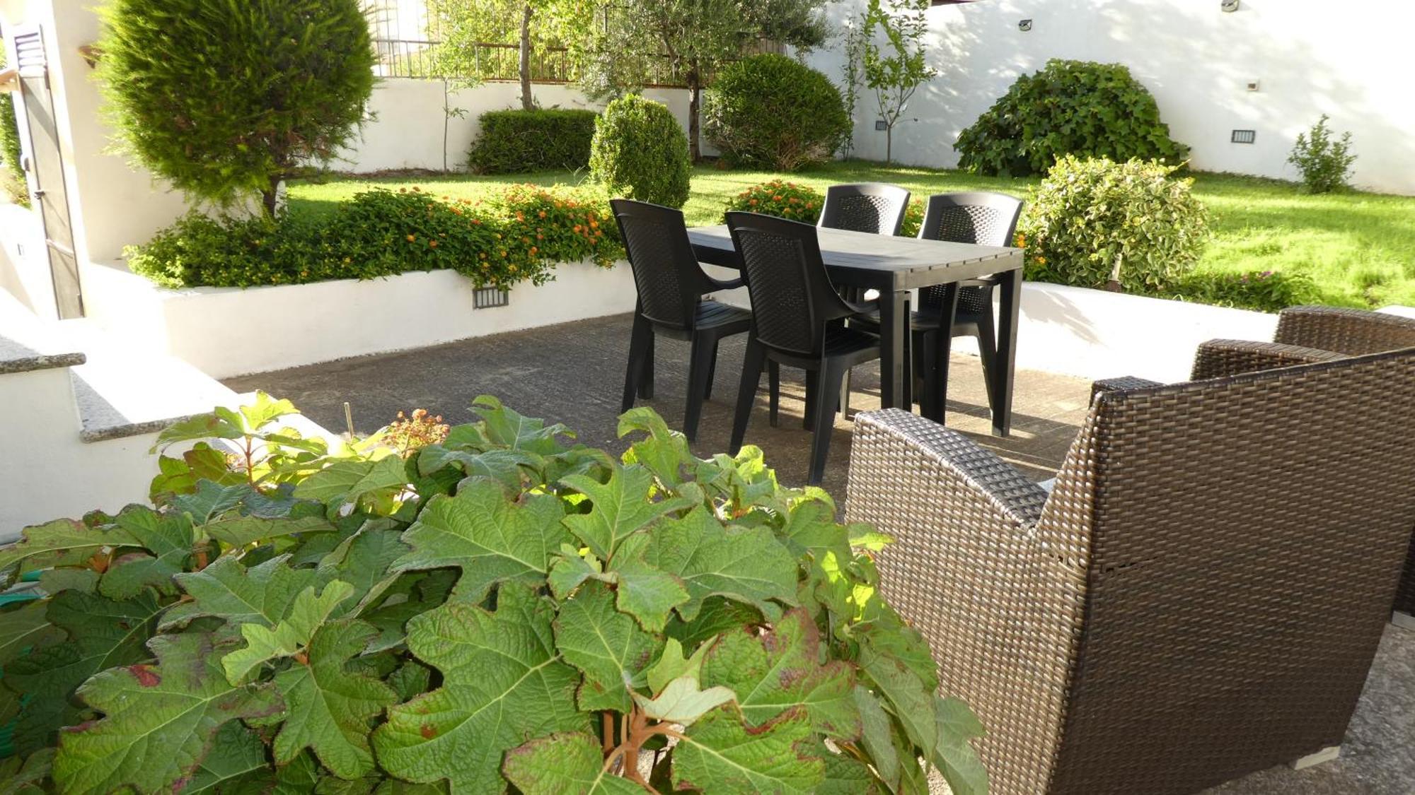 B&B Oliena Εξωτερικό φωτογραφία