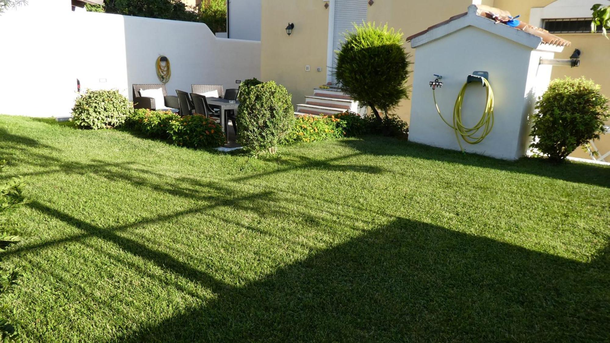 B&B Oliena Εξωτερικό φωτογραφία