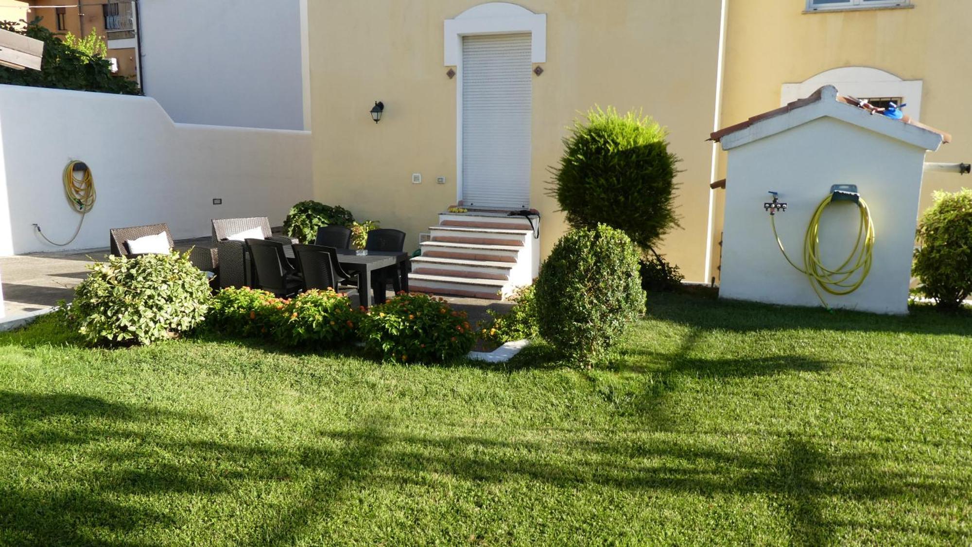 B&B Oliena Εξωτερικό φωτογραφία
